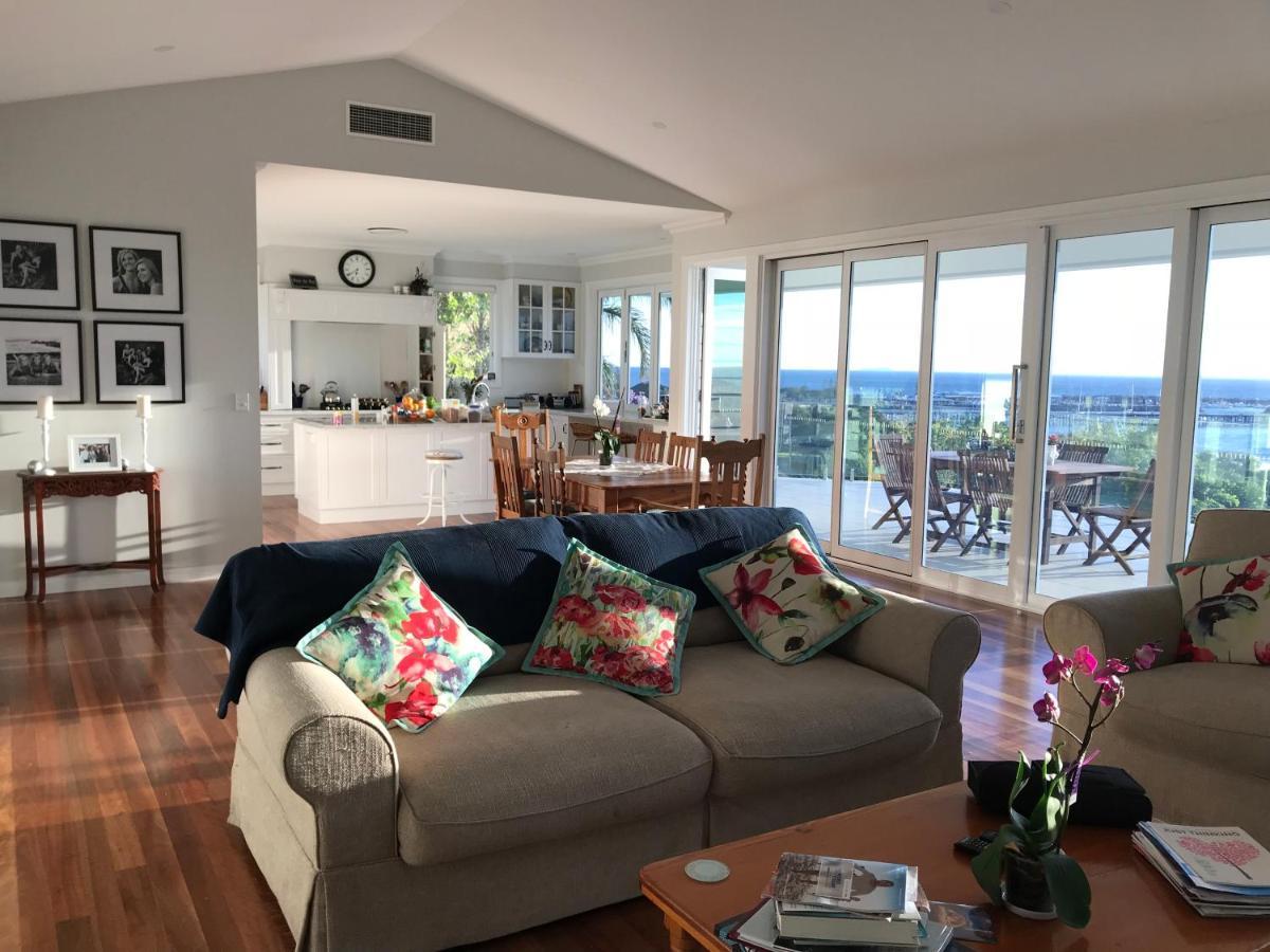 Jetty Splendour Guest Bedroom with Bathroom en-suite B'nB Coffs Harbour Buitenkant foto
